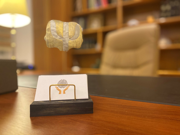 kompouli psixologos megara